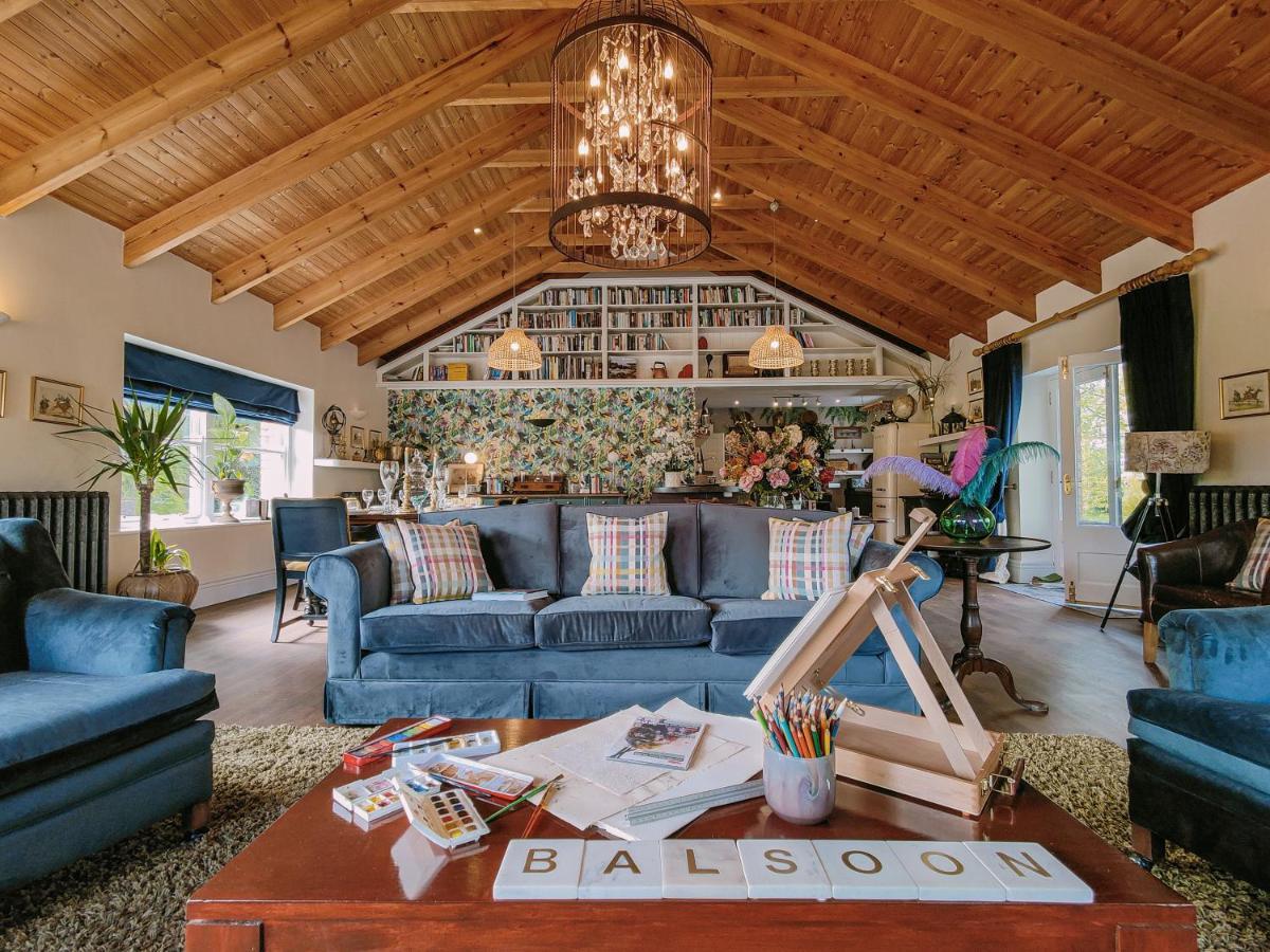 Balsoon Lodge Navan Esterno foto